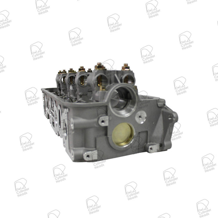 KCH Isuzu 4ZE1 Cylinder Head Electronic Fuel Pump