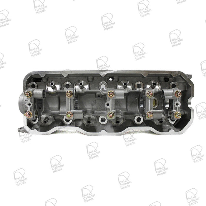 KCH Isuzu 4ZE1 Cylinder Head Electronic Fuel Pump