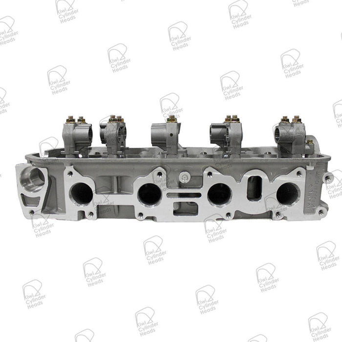 KCH Isuzu 4ZE1 Cylinder Head Electronic Fuel Pump