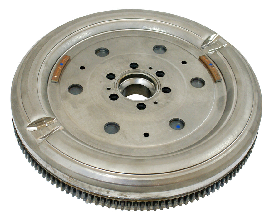 Clutch Industries Premium OEM Replacement Clutch Kit & OE Style Dual Mass Flywheel - DMF2803N-CSC