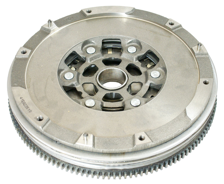 Clutch Industries Premium OEM Replacement Clutch Kit & OE Style Dual Mass Flywheel - DMF2747N-CSC