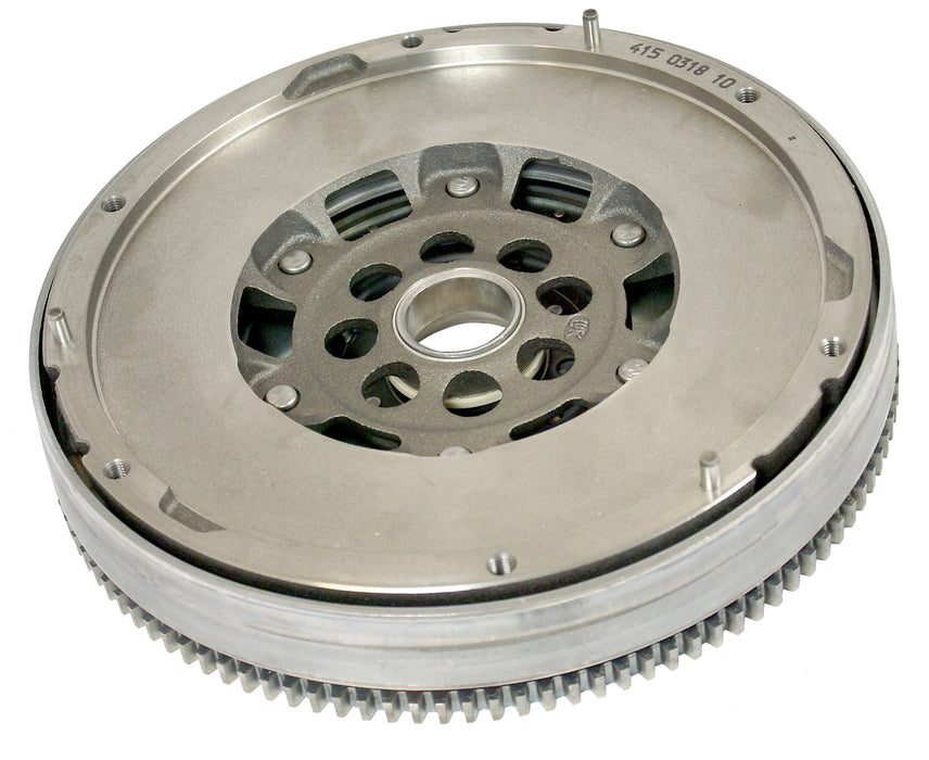 Clutch Industries Premium OEM Replacement Clutch Kit & OE Style Dual Mass Flywheel - DMF2726N-CSC