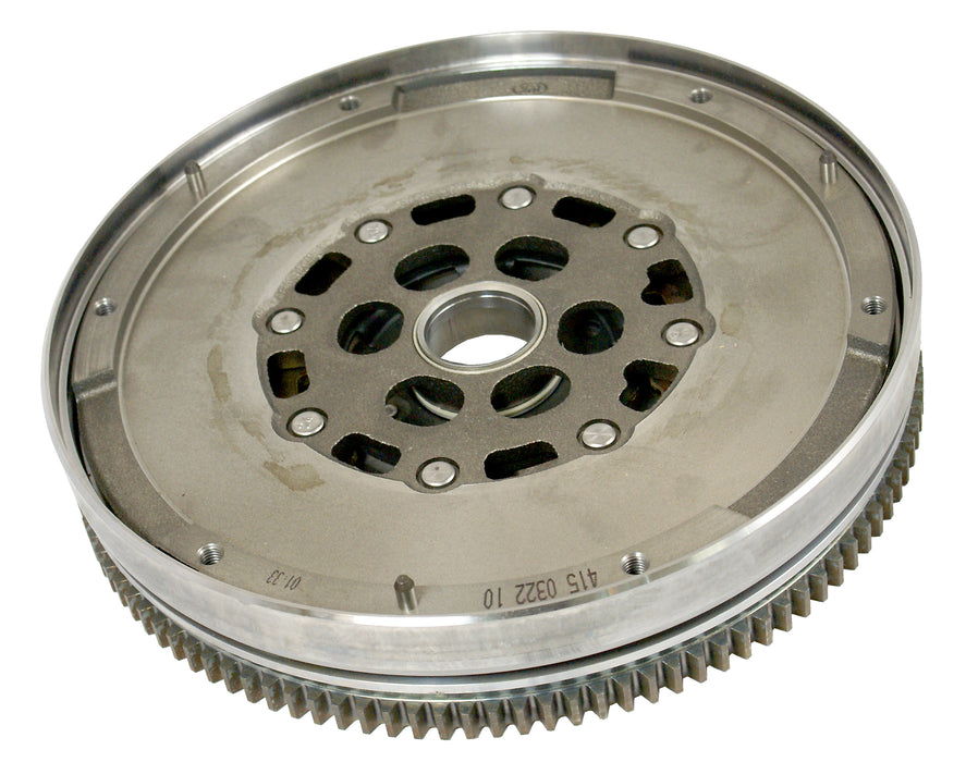 Clutch Industries Premium OEM Replacement Clutch Kit & OE Style Dual Mass Flywheel - DMF2614N-CSC