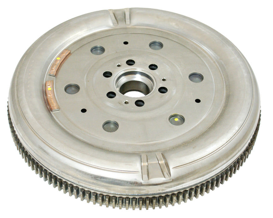 Clutch Industries Premium OEM Replacement Clutch Kit & OE Style Dual Mass Flywheel - DMF2898N-CSC