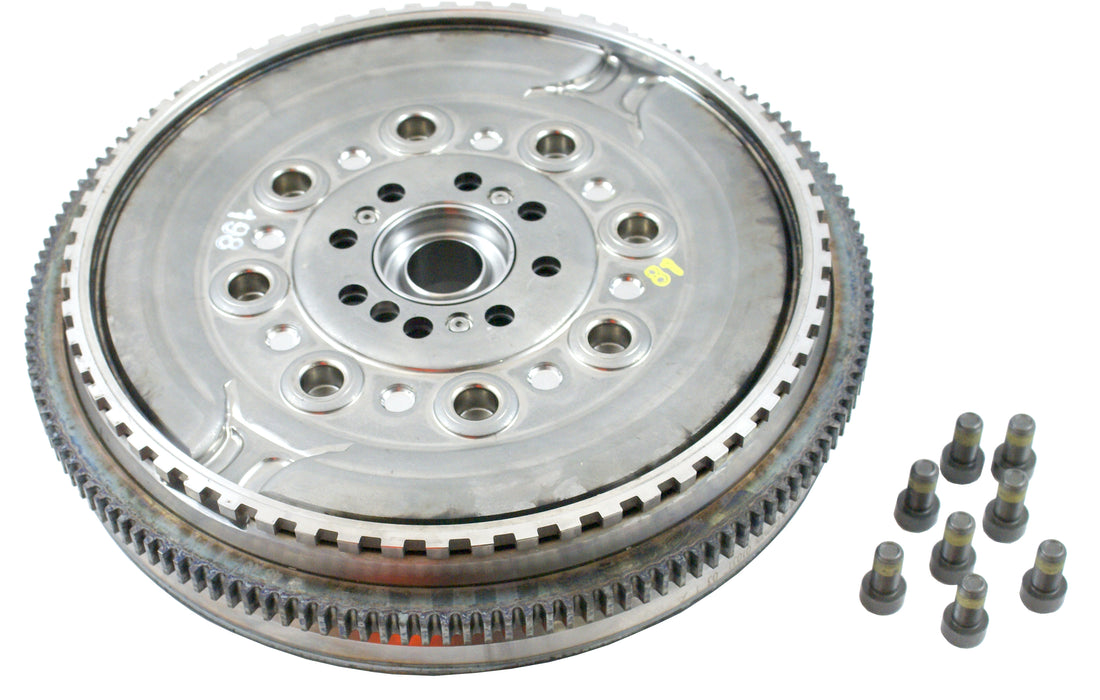 Clutch Industries Premium OEM Replacement Clutch Kit & OE Style Dual Mass Flywheel - DMF2489N