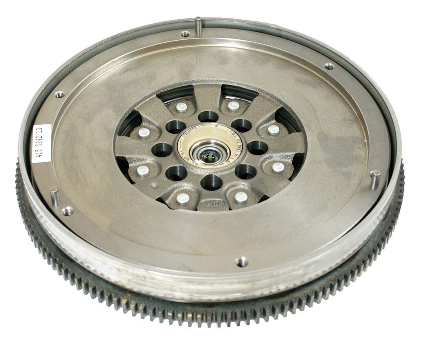 Clutch Industries Premium OEM Replacement Clutch Kit & OE Style Dual Mass Flywheel - DMF2456N-CSC