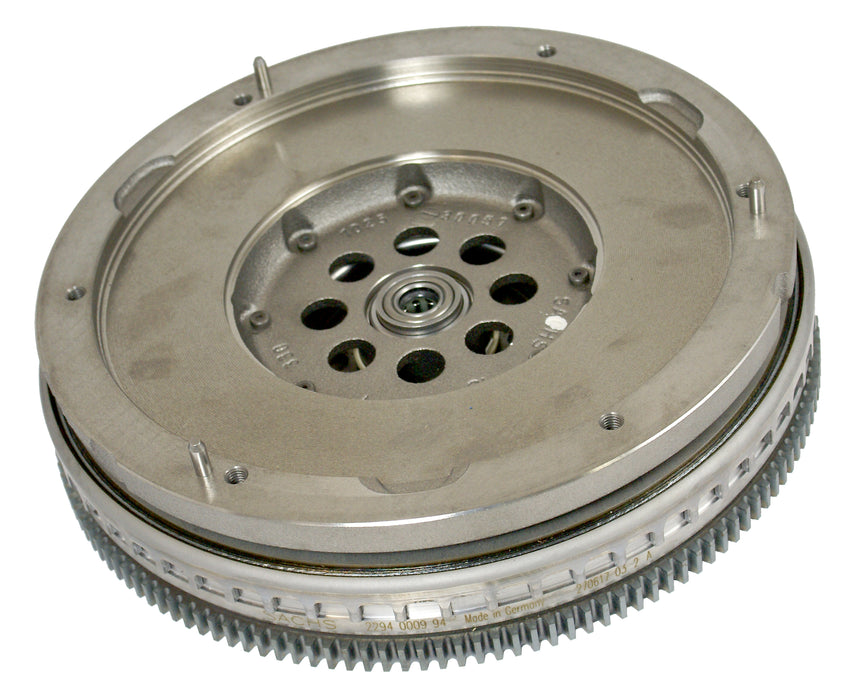 Clutch Industries Premium OEM Replacement Clutch Kit & OE Style Dual Mass Flywheel - DMF2832N-CSC