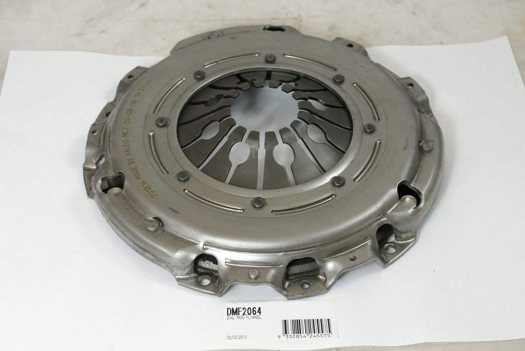 Clutch Industries Premium OEM Replacement Clutch Kit & OE Style Dual Mass Flywheel - DMF2455N-CSC