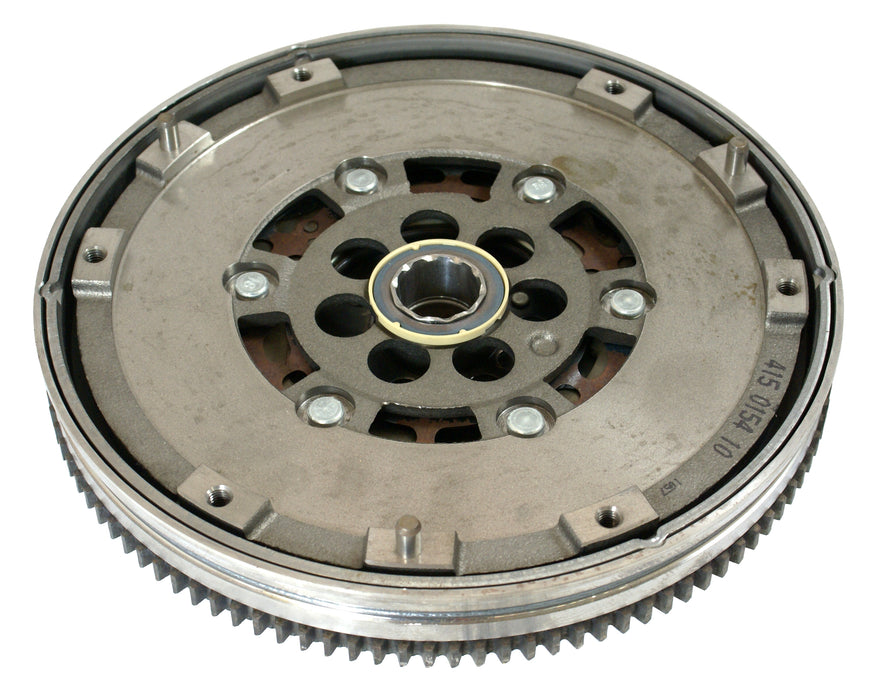 Clutch Industries Premium OEM Replacement Clutch Kit & OE Style Dual Mass Flywheel - DMF2318N