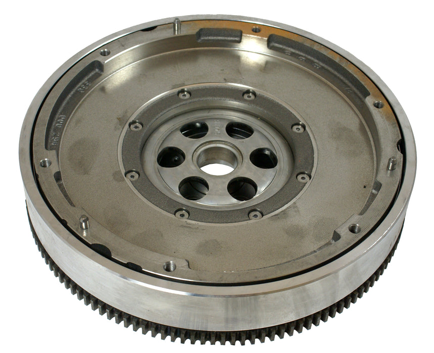 Clutch Industries Premium OEM Replacement Clutch Kit & OE Style Dual Mass Flywheel - DMF2503N-CSC